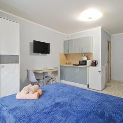 Фото Отель LovelyHome 39 на улице Александра Суворова 25