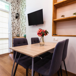 Фото Апартаменты на улице Таврическая 7, к 7