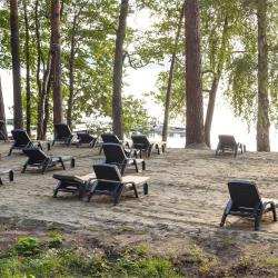 Номер комфорт семейный с 1 двуспальной кроватью