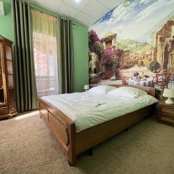 Номер стандарт с 1 двуспальной кроватью