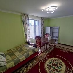 Номер стандарт с 1 односпальной и 1 двуспальной кроватью №5