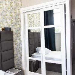 Фото Отель Park Side Inn (Парк Сайд Инн)