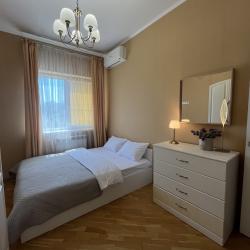 3-комнатные апартаменты люкс Варфоломеева, 222А