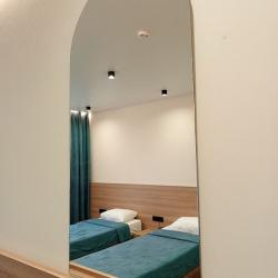 Номер стандарт с 2 односпальными кроватями для людей с ограниченными возможностями