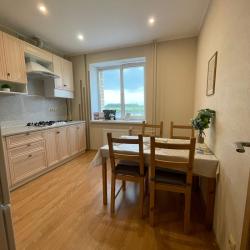 Фото Апартаменты на улице Солнечная 82 корпус 1