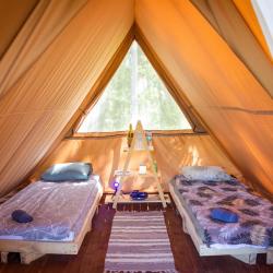 A-frame на 2 человека с двумя раздельными кроватями