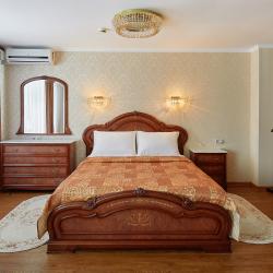 Номер студия с 1 двуспальной кроватью