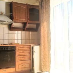 Комната студия c балконом и видом на море