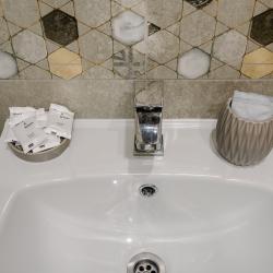 Фото Отель Комфорт сити на Ивана Бабушкина 18 к 1