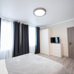 Фото Отель Smile Apartments (Смайл Апартментс) на проспекте Чехова 53/1
