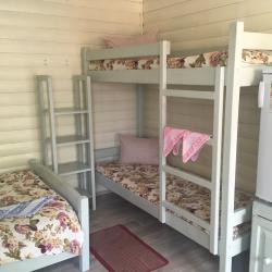 Комната эконом семейный с 1 двуспальной кроватью и 1 двухъярусной кроватью (общие удобства)