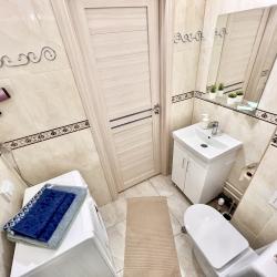 Фото Отель LikeHomeAparts (ЛайкХоумАпартс) на проспекте Строителей