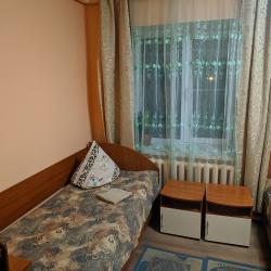Кровать в 3-местном общем номере