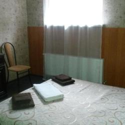 Номер эконом с 1 двуспальной кроватью (цокольный этаж)