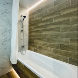 Фото Отель Гостим Посуточно на улице Первооткрывателей