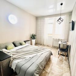 Фото Апартаменты на бульваре Комарова, 1е ст3