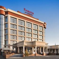 Фото Отель Ramada by Wyndham Shymkent (Рамада Виндхэм )