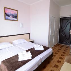 Номер стандарт с 2 односпальными кроватями