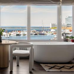 Фото VVO Apartments (ВВО Апартаменты)