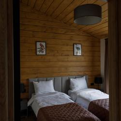 2-комнатный коттедж в лесу №3