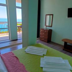 1-комнатный номер студия с видом на море