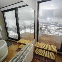 Фото Отель Quadrum Gudauri Ski & Yoga Resort (Квадрум Ски & Йога Резорт)