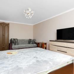 Фото Апартаменты на проспекте Победы 59