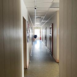 Кровать в женском 8-местном номере (удобства на этаже)