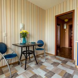 Фото Апартаменты на улице Гусарская 6 к12