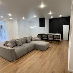 4-комнатные апартаменты люкс город Зеленоградск, улица Гагарина, дом 85, корпус 1