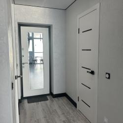 Фото Отель Шикарная 2-комнатная квартира у моря нас проспекте 100-летия 163