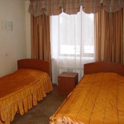 Фото Отель Жарки