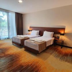 Фото Отель Carousel Hotel (Карусель)