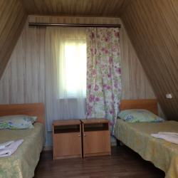 Номер эконом с 2 односпальными кроватями корпус без звезд (общие удобства)