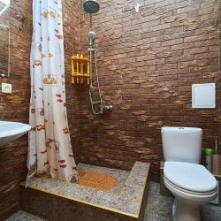 Комната стандарт с 1 двуспальной кроватью и диваном
