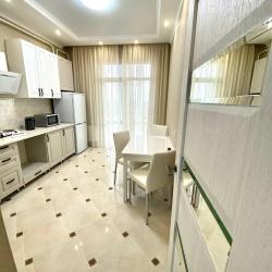 Фото Отель Хоум на улице Маршала Жукова 48Г