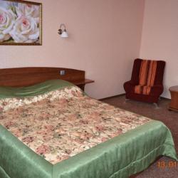 Номер комфорт с 1 двуспальной кроватью