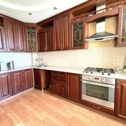 Фото Апартаменты на улице Академика Губкина 30Г