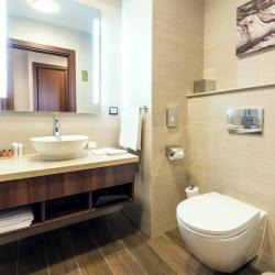Фото Отель Hilton Garden Inn Astana (Хилтон Гарден Инн Астана)