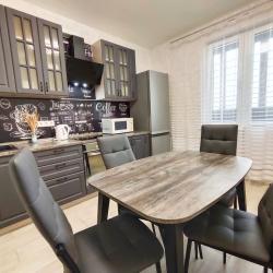 Фото Апартаменты GlobusApartamentCity на улице Производственная 8 корпус 1