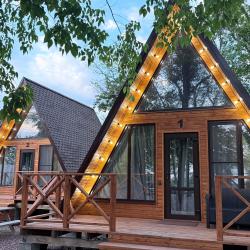 Номер люкс семейный с 1 двуспальной кроватью