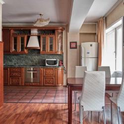 Фото Апартаменты на улице Байкальская 107А/1