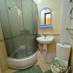 Номер стандарт с 1 двуспальной кроватью