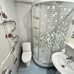 Номер стандарт с 1 двуспальной кроватью