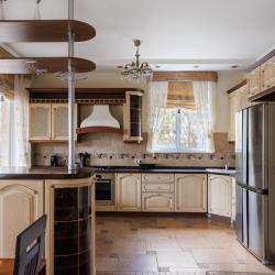 Фото Отель Коттедж с бассейном