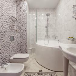 Номер люкс с 1 двуспальной кроватью