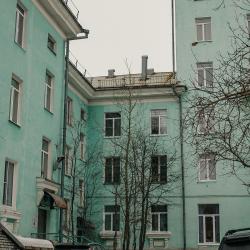 Фото Отель TroeSutokApart Металлургов 27