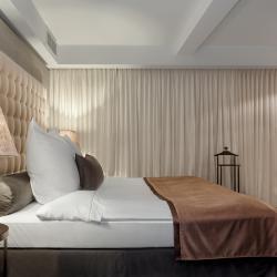 2-комнатный номер люкс комфорт с 1 двуспальной кроватью