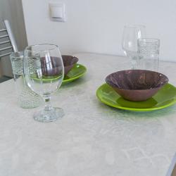 Фото Отель LetoApart (ЛетоАпарт) на улице Григорьева 12-51