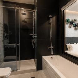 Фото Отель Wyndham Garden Tashkent (Уиндхэм Гарден)